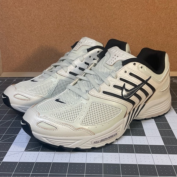 Nike AIR PEG 2K5 
Sea glass
brand new
NWOT - Picture 3 of 7